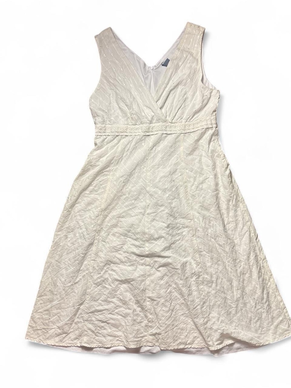 White Cotton Embroidered Midi Dress by Rabbit Rabbit Rabbit - Picture 3 of 7